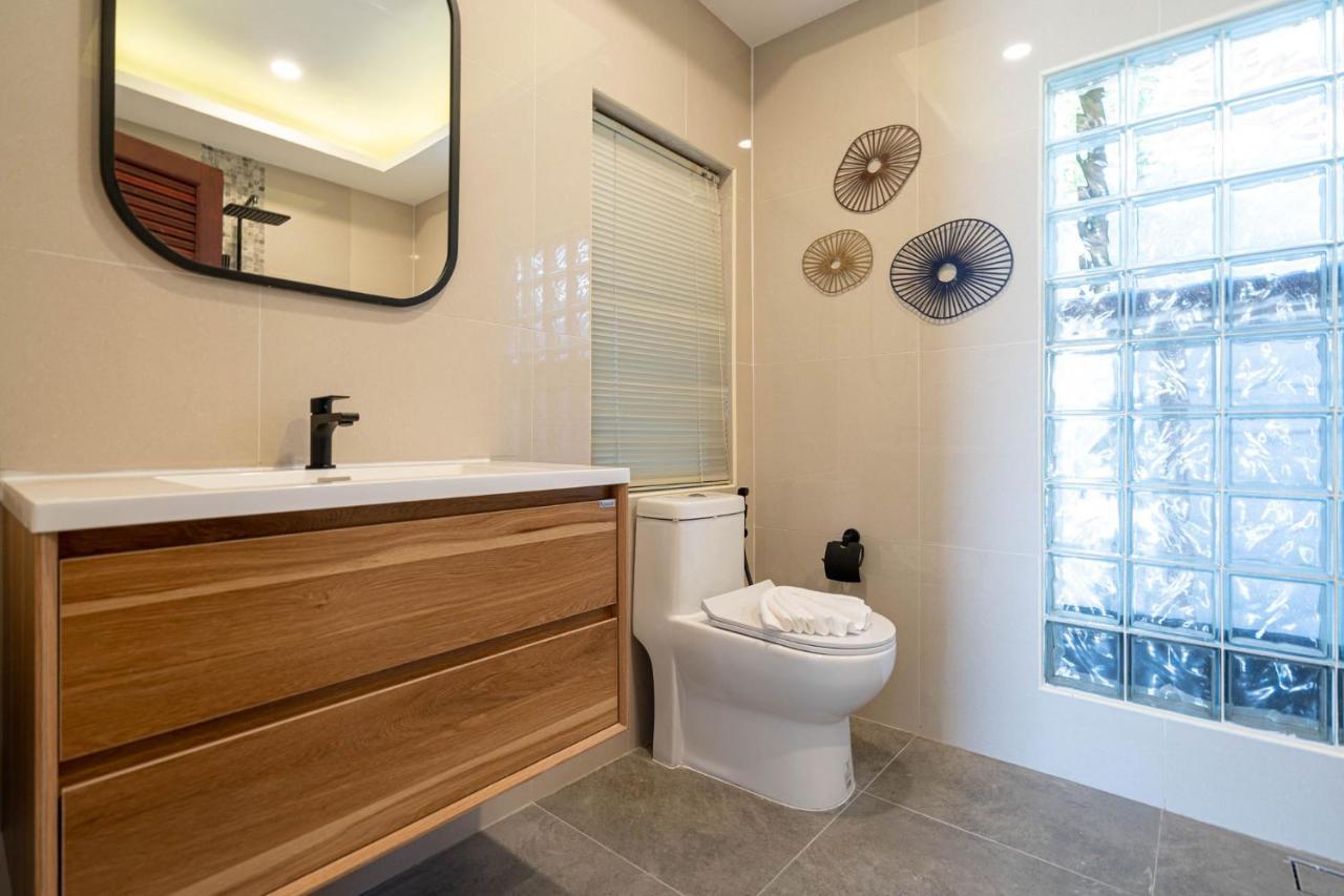 Villa Amaya, 2 Story Tropical Oasis With Green Hills View & Pool, カマラビーチ エクステリア 写真
